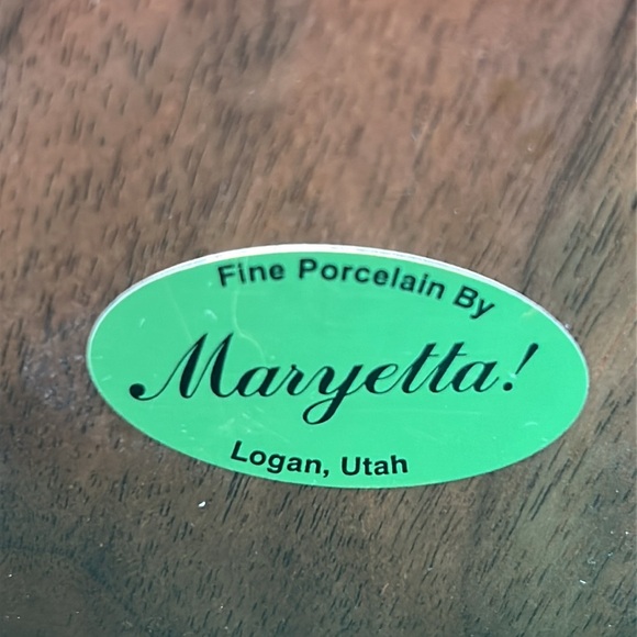 Maryetta Statue A Mother's Love Porcelain Figurine Solid Walnut Base w/Name 10” - Picture 10 of 11